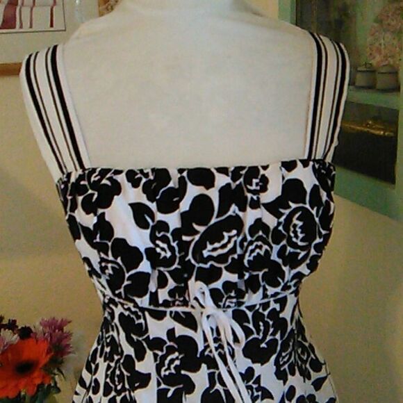 Robbie Bee Cotton Sun Dress - Picture 2 of 13